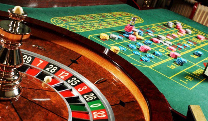 Hướng dẫn cách chơi roulette cho những tay chơi mới để hiểu hơn về cách chơi cũng như các luật lệ áp dụng trong tựa game này