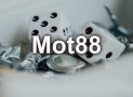 Hướng dẫn đánh bài tại MOT88 đơn giản cho người chơi mới